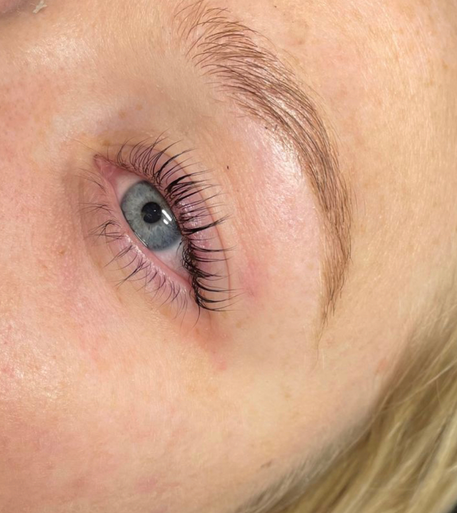 Lash Lift + Tint