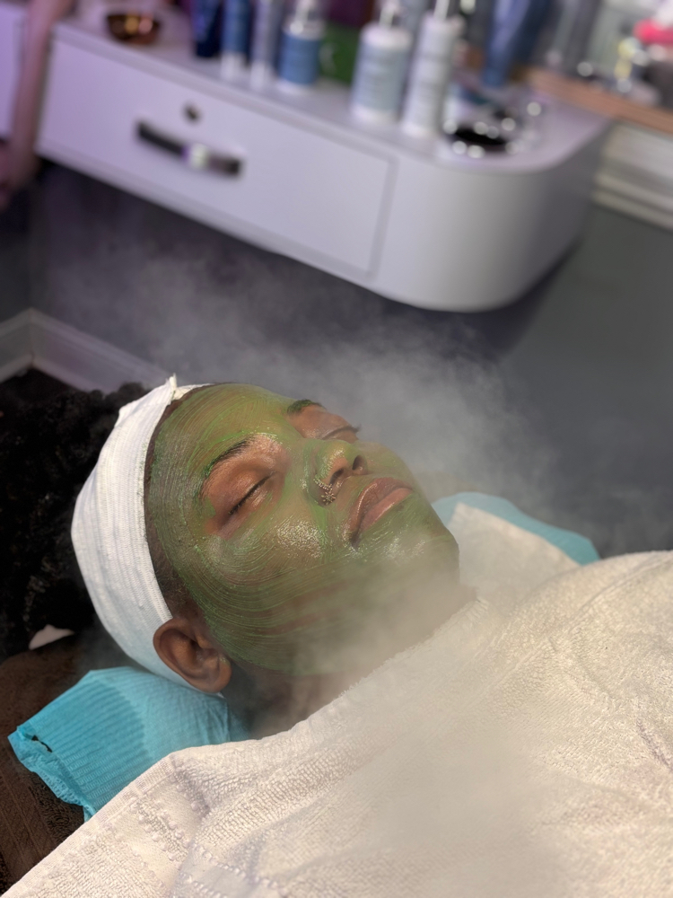 Rejuvenating Glow & Go Facial