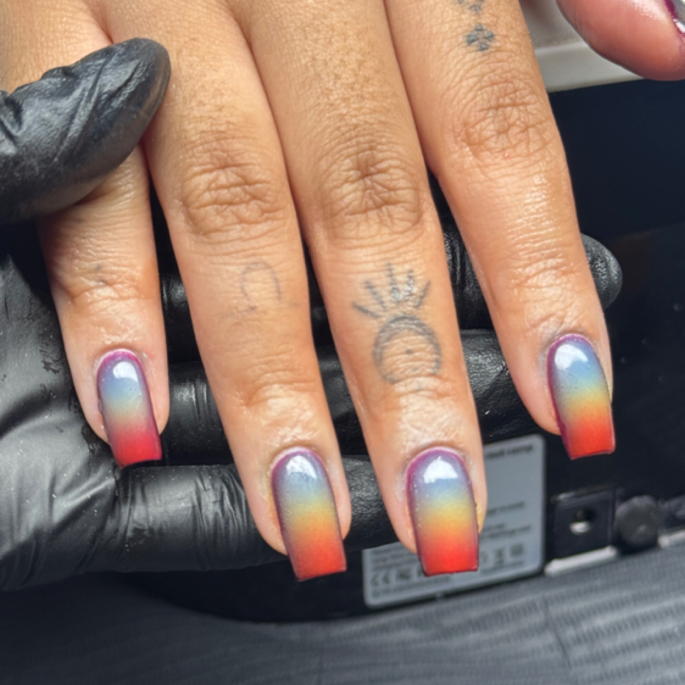 Gel Manicure at luciamaxxed in Joliet, IL