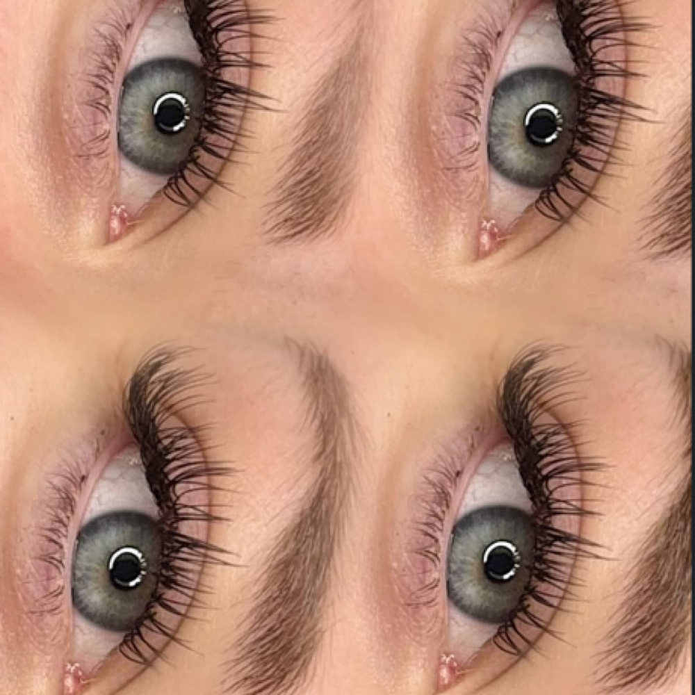 Classic Lash Set at Lash Lunatic in Burleson, TX