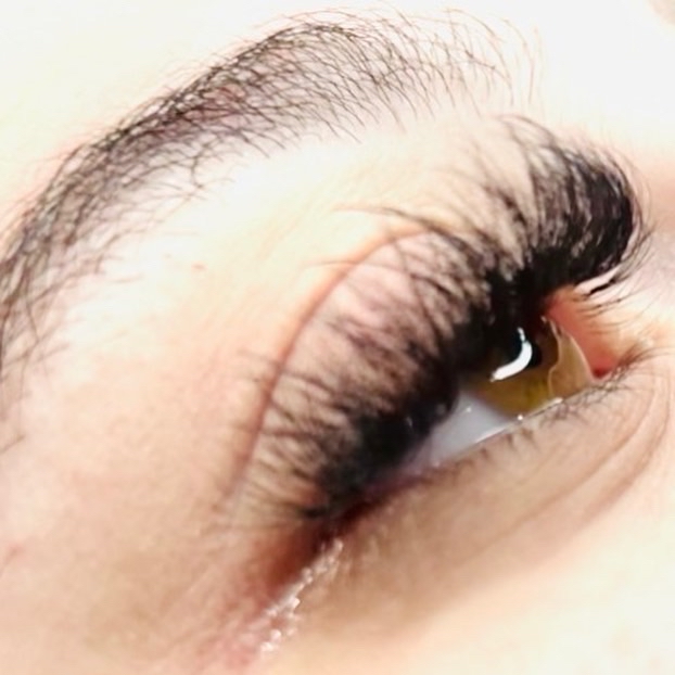 Volume Lash Extensions