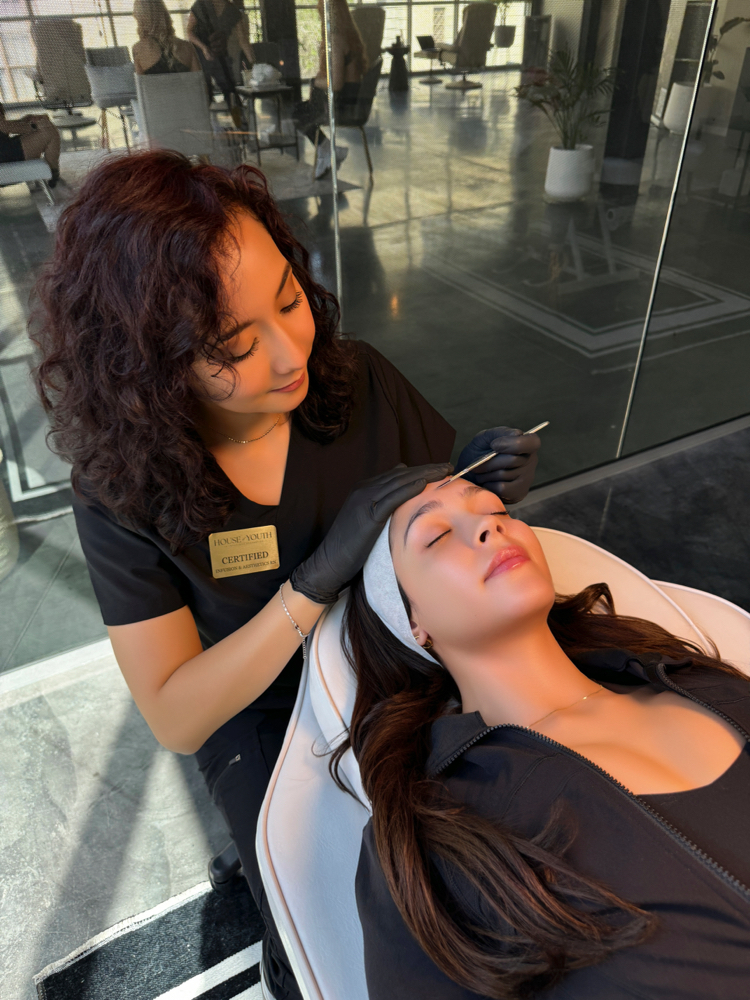 Glass Skin Facial