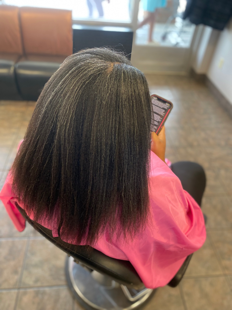 Shampoo & Blow Dry