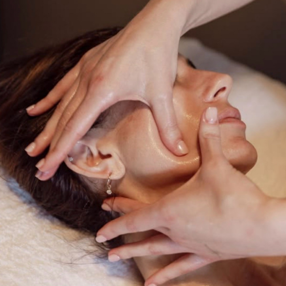 90 Minute Personalized Facial at Del Sol Skin in East Islip, NY
