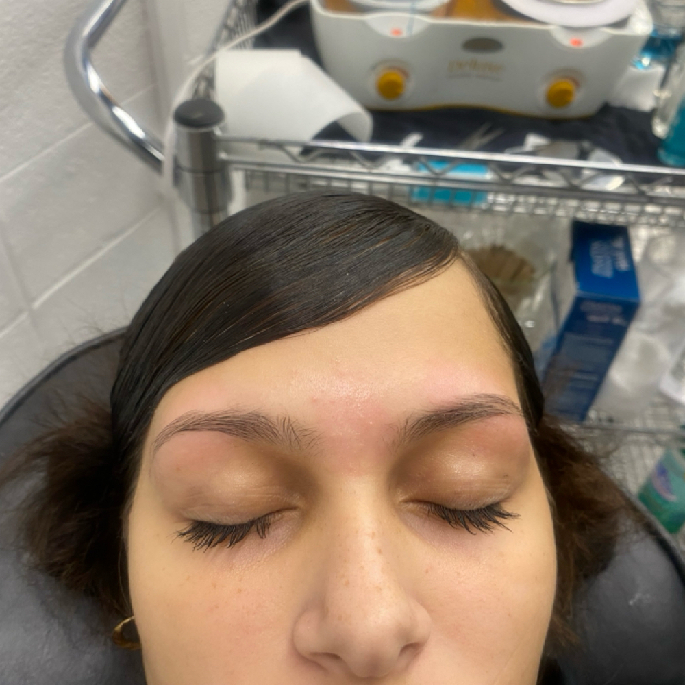 EyeBrow wax at DiamondDLocs in Fort Myers, FL