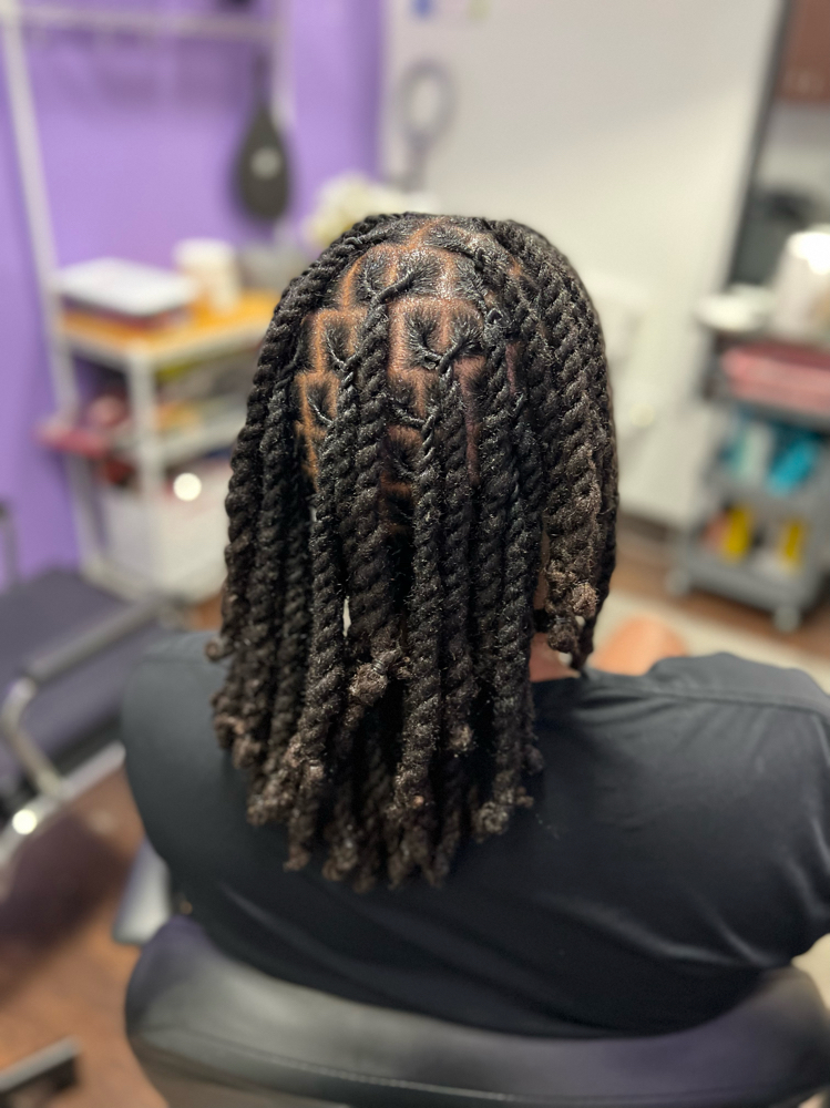 Loc Retwist w/ two strand twist