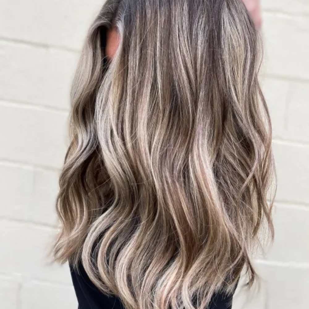 Highlight/Lowlight at Style Envy beauty bar in murrysville, PA