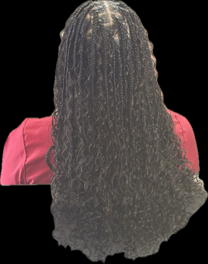Bora Braids at Lavoyce’s 2.0 Luxury Hair in Bastrop, TX