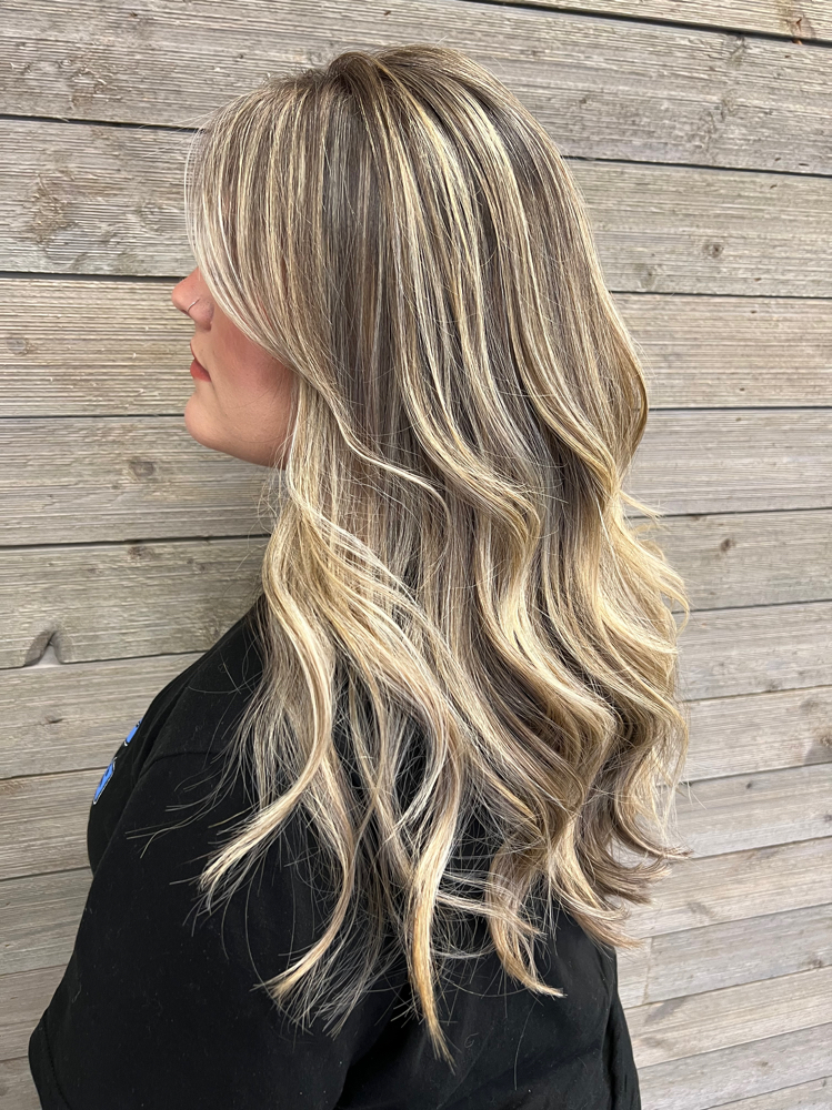 Shampoo Cut & Style