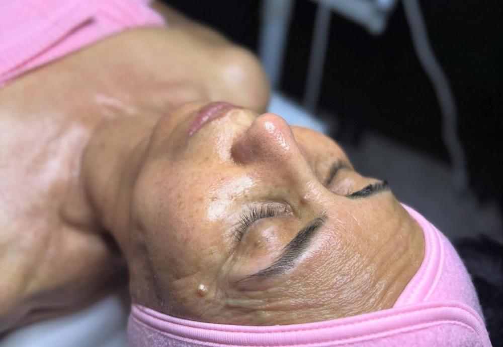 Essential Clean Facial (Básico)