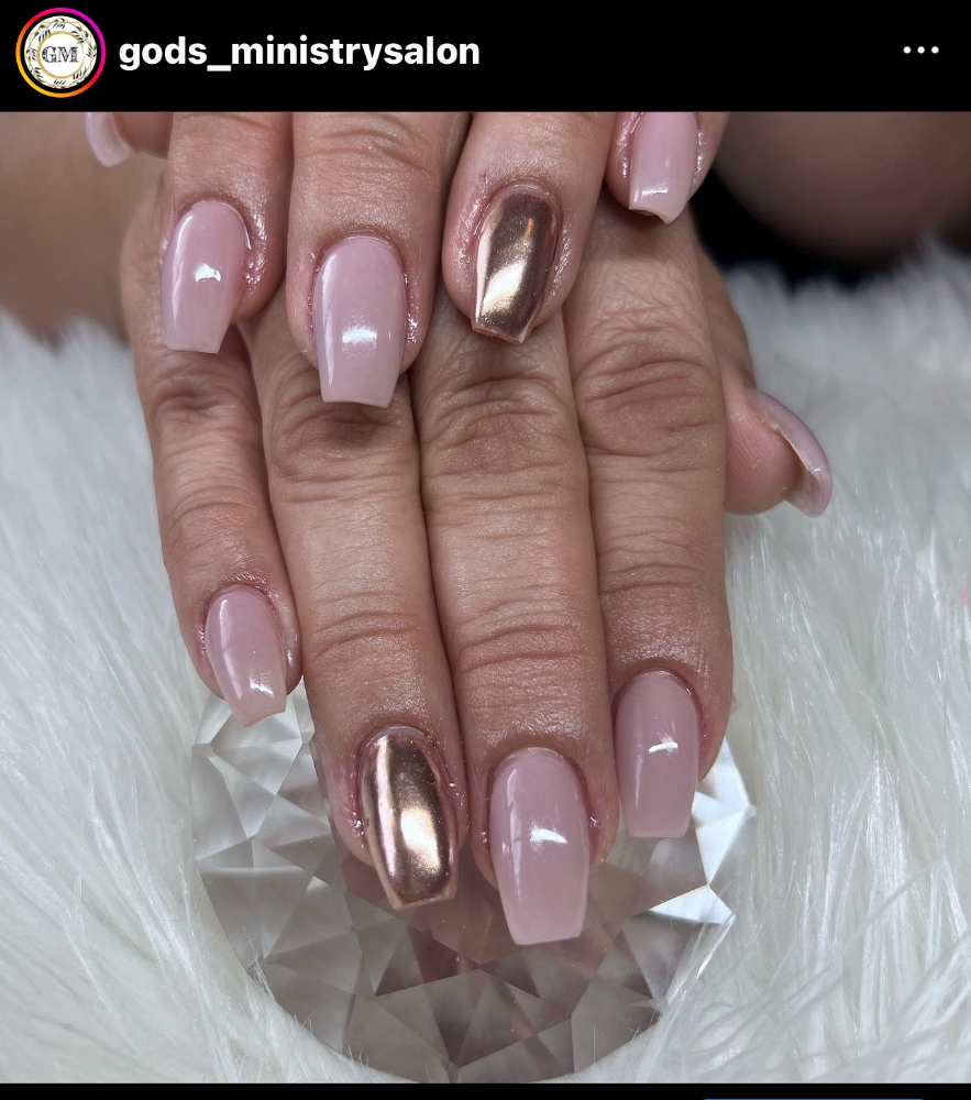 1 Chrome Nail