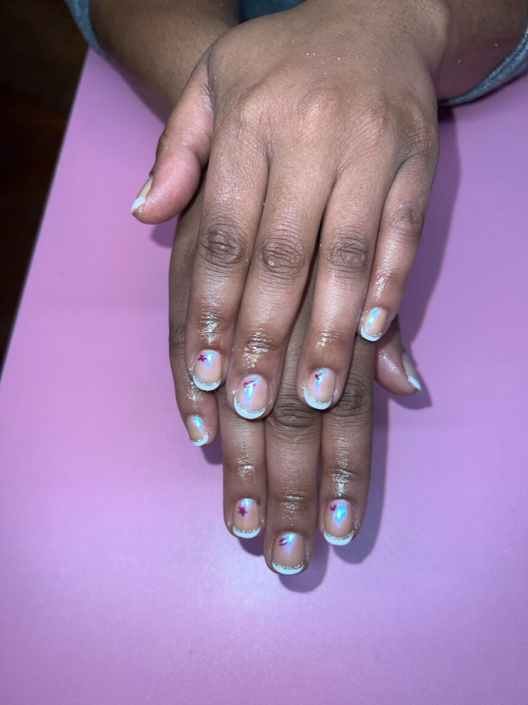 Deluxe Maniure at Valaijiah Hamilton in Janesville, WI