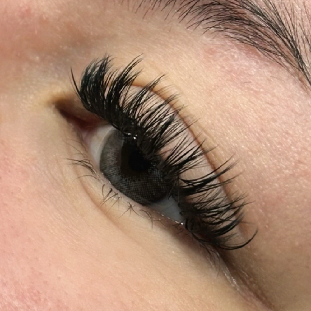 Full Set at Makiya’s Lash Lab in Grand Forks, ND