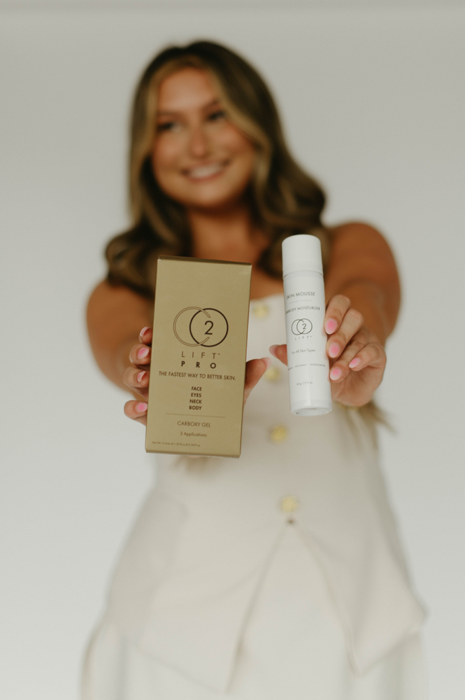 CO2 Lift Hydrating Facial