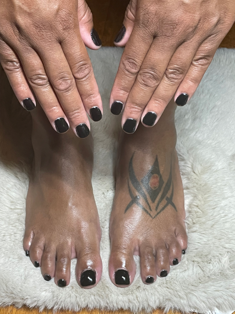 Deluxe Pedicure at French Nail Me in Brookyn, NY