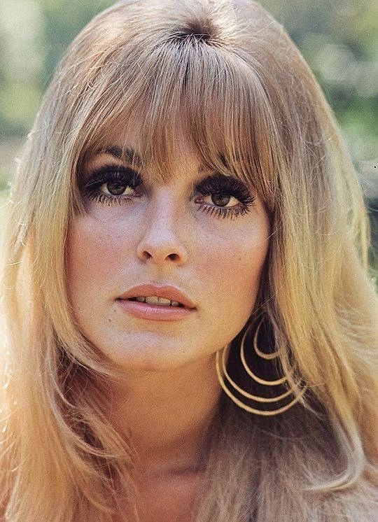 Womans Mod Haircut