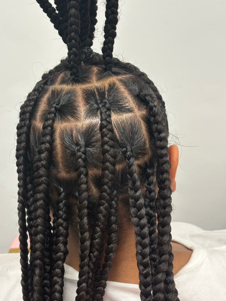 Jumbo Knotless Braids