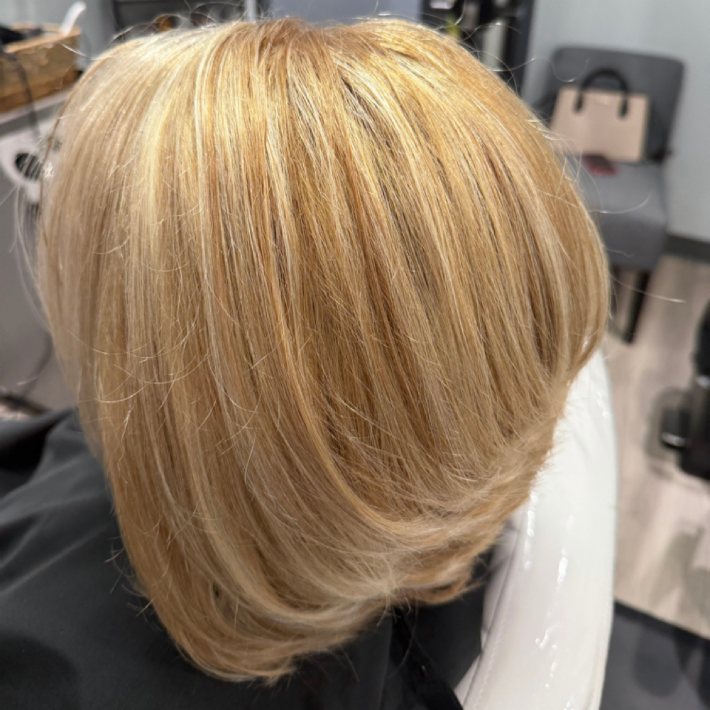 Color retouch added to foils at NY Hair Hype in Bradenton, FL