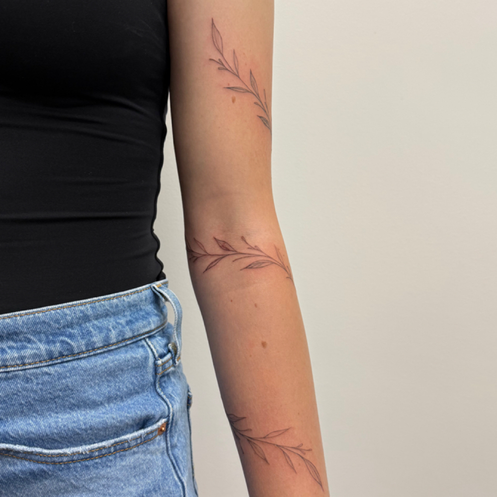 Large Fineline Tattoo