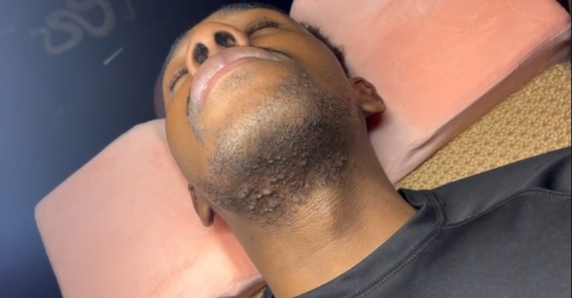Gentlemen's Signature Facial