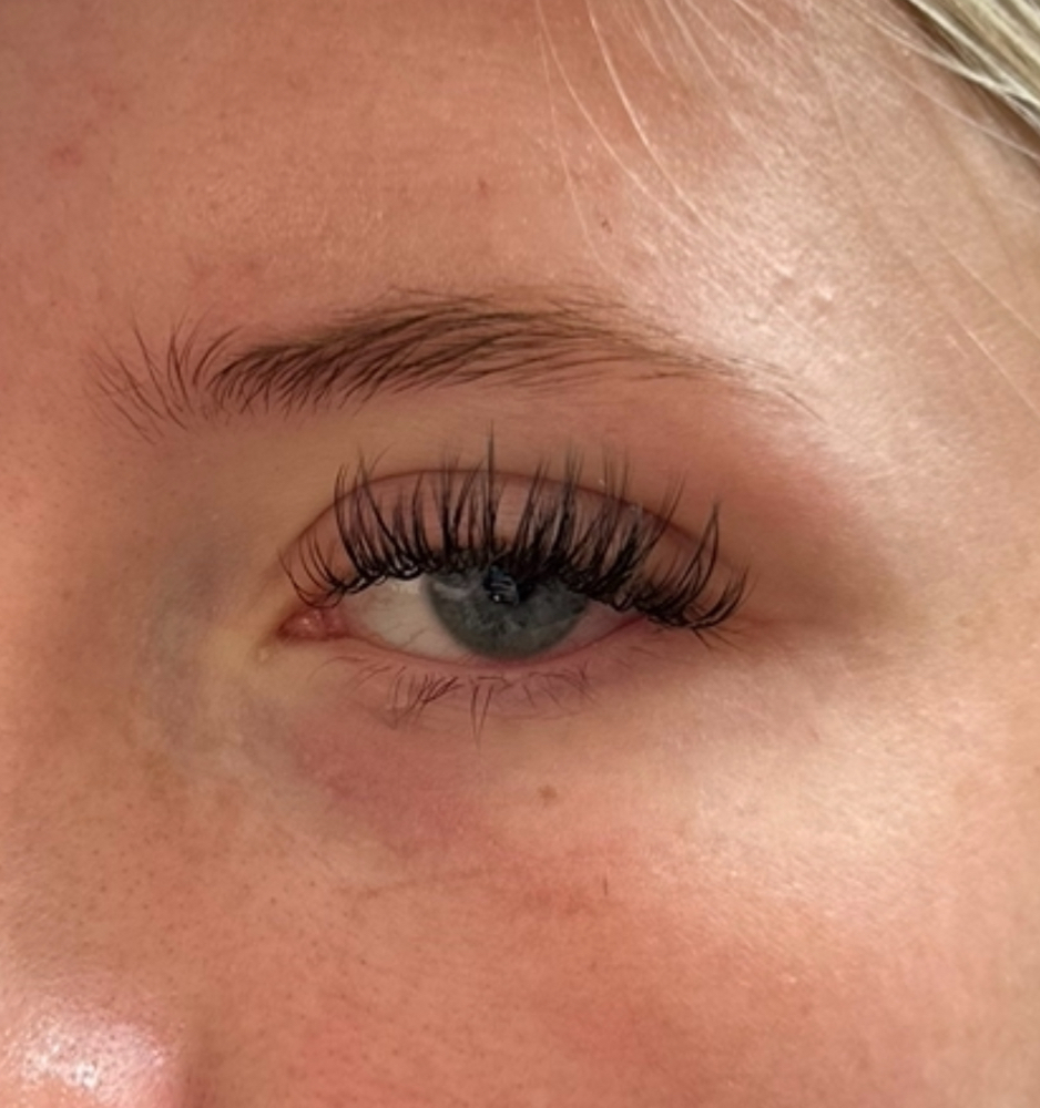 Classic Lash Fill In (40%)