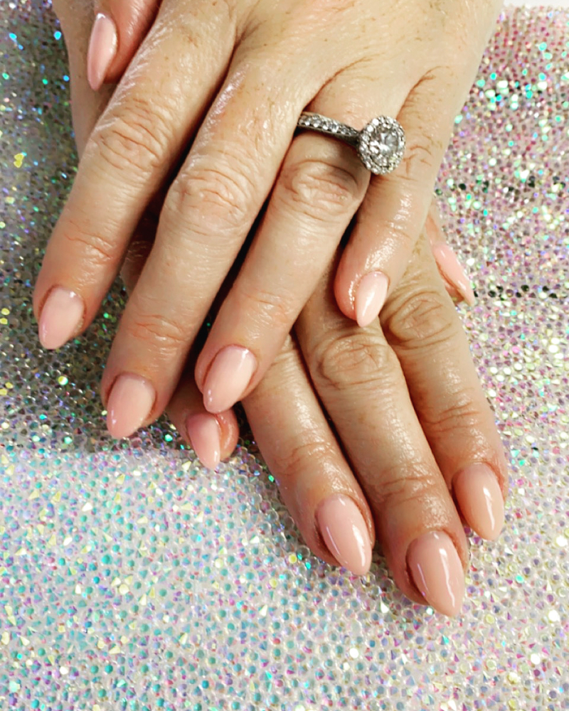 Strctured Manicure