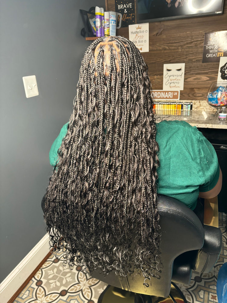 Small Boho Knotless