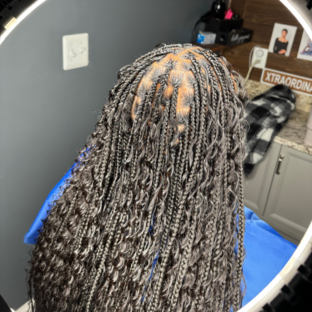 Small Boho Knotless at Xtraordinari Hair in Brandywine, MD