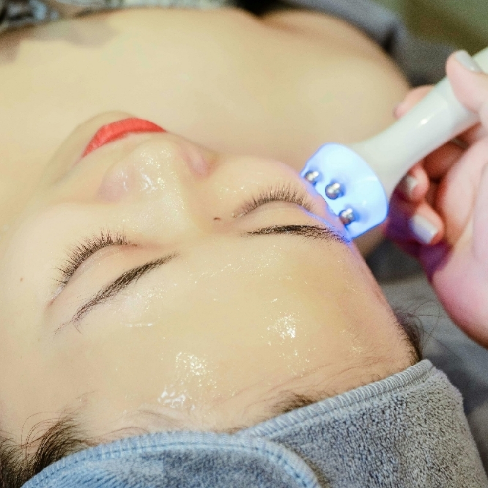 HydroRenew · Hydro Dermabrasion at The UnSpa | Skin Renewal Studio in Chandler, AZ