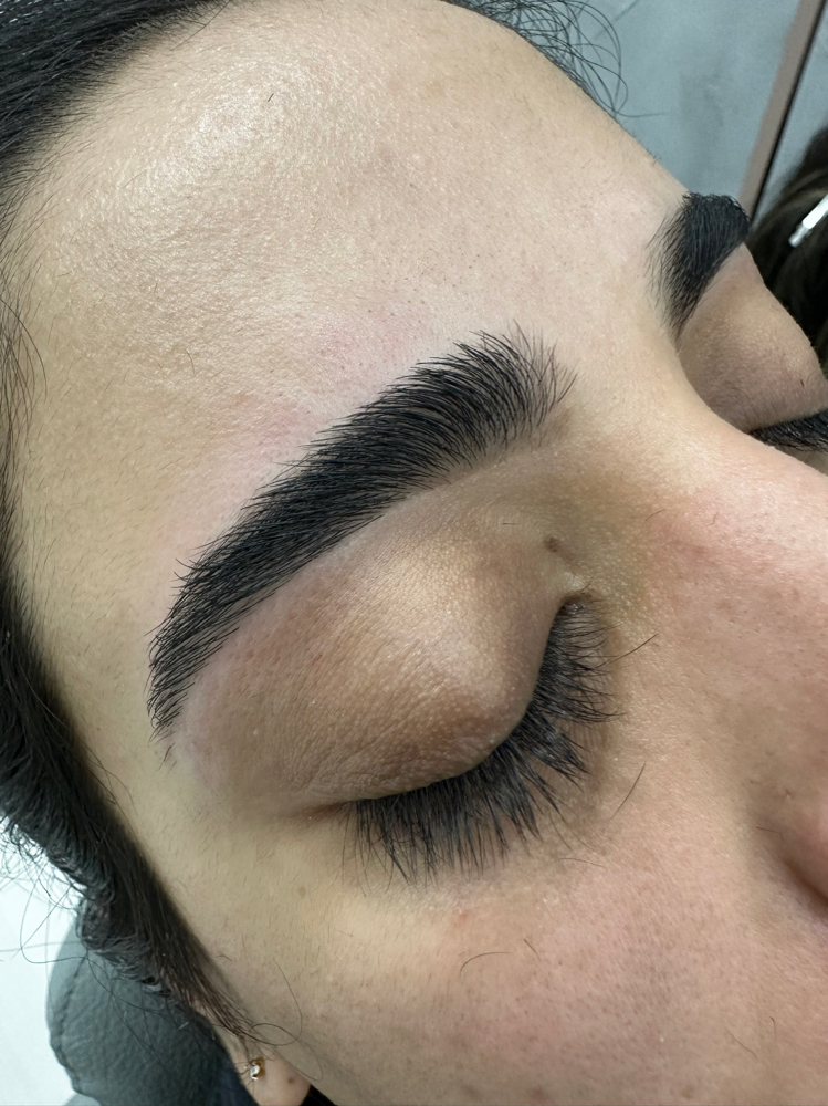 Eyebrow Threading