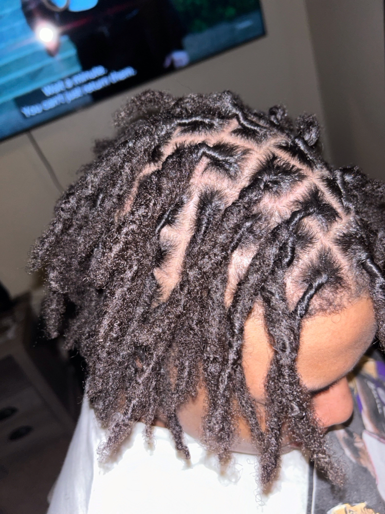 LOC RETWIST at Salon Sistaz in Portland, OR