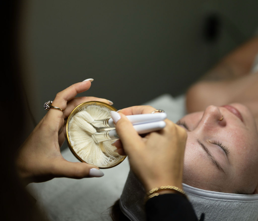 Express Dermaplane Facial