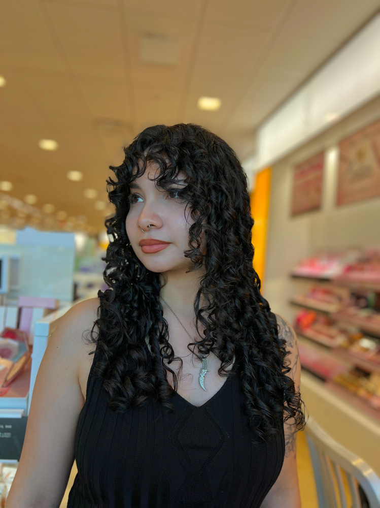 Curly Cut