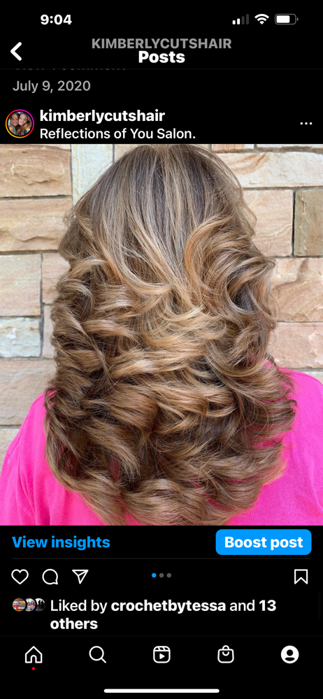 Shampoo Hair Treatment and Blowdry