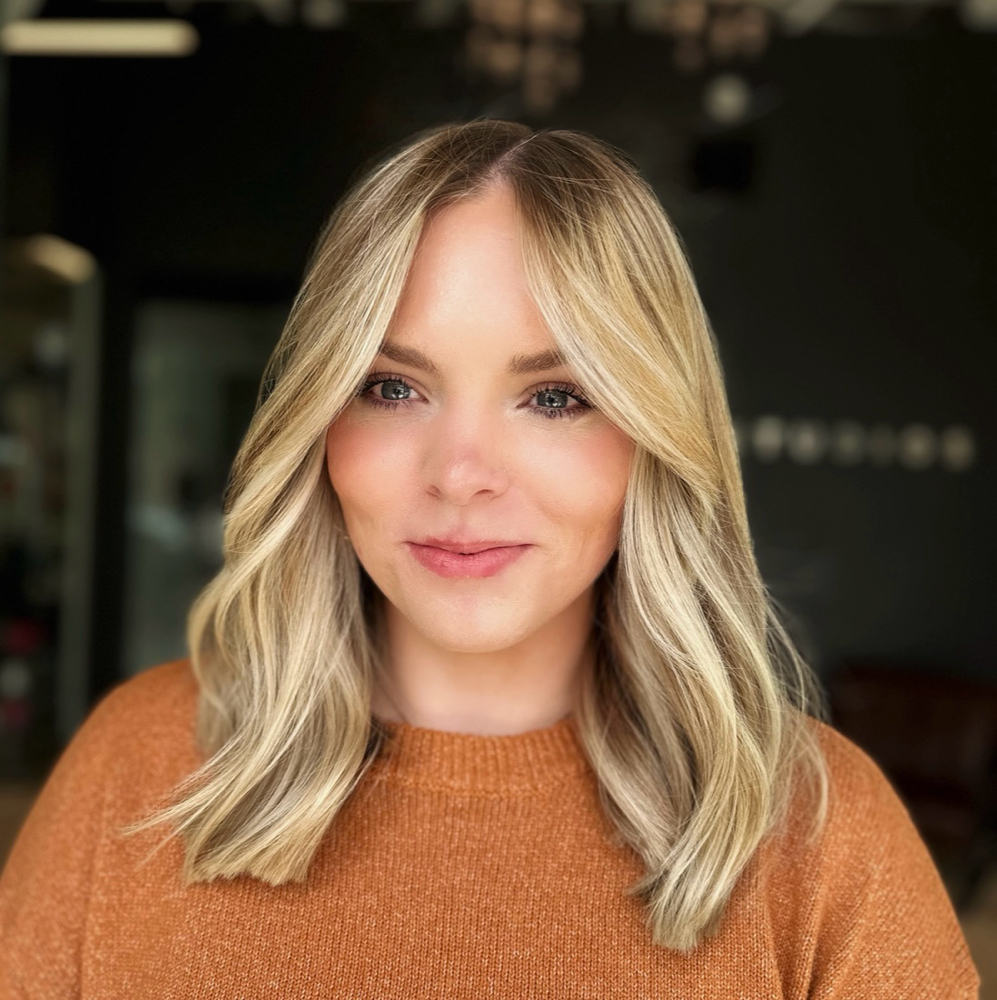 Haircut (+color service)
