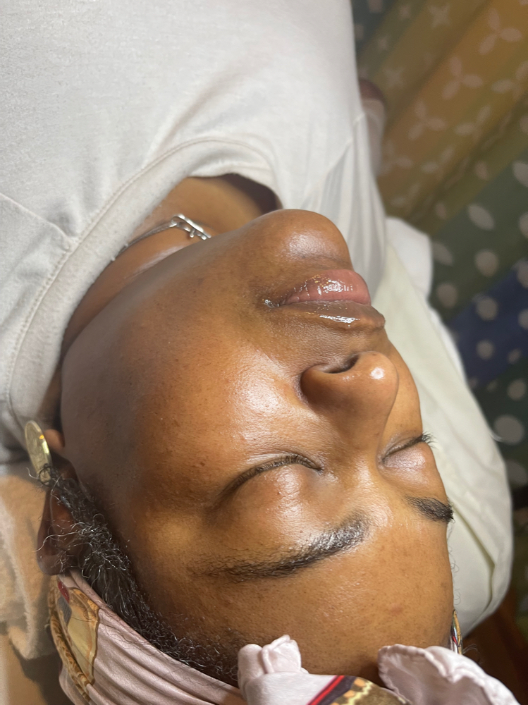 Silken Dermaplane Facial