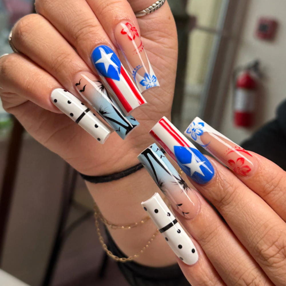 XXL Acrylic Full Set at Leah Polished It in Geneva, IL