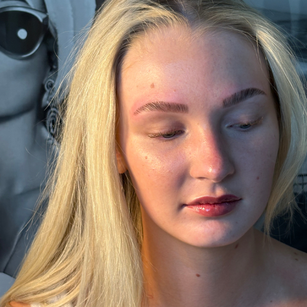 Brow Cleanup at LR.lashesandbrowsllc in Queen Creek, AZ