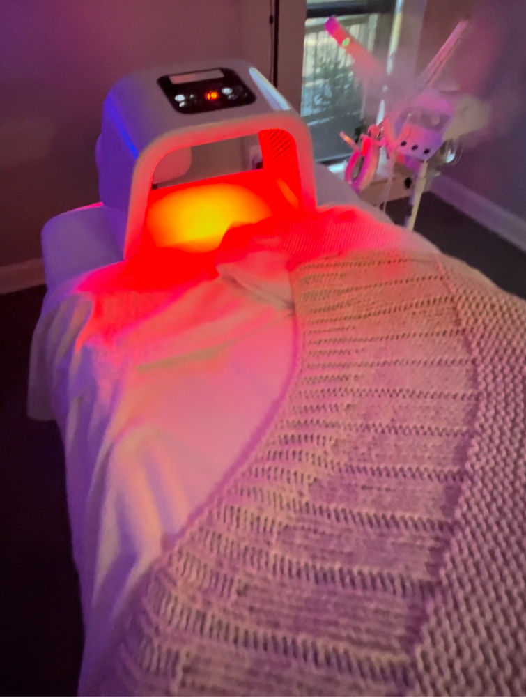 DD Experience Facial W Massage