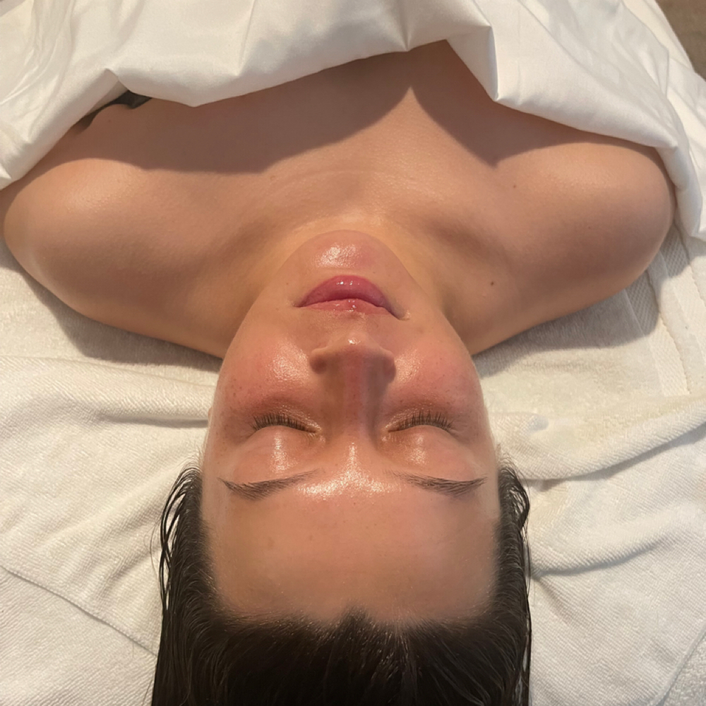 Radiance Signature Reset 🌿 at Radiance Aesthetics by Aracely in Bakersfield, CA