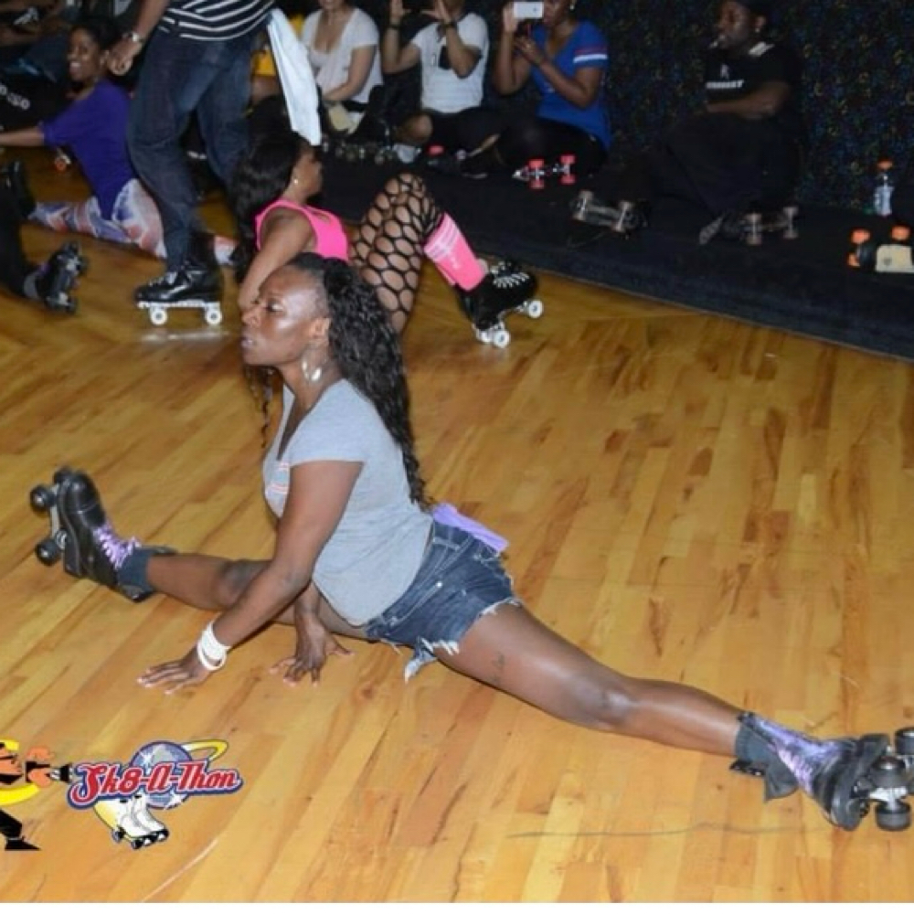 Skate Splits & Tricks at The DanceLegz Experience