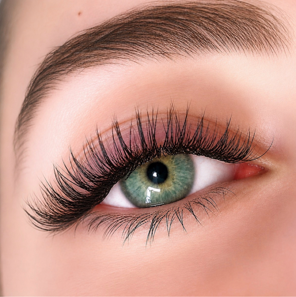 Hybrid Full Set at The Lash Cabana Maui in Wailuku, HI