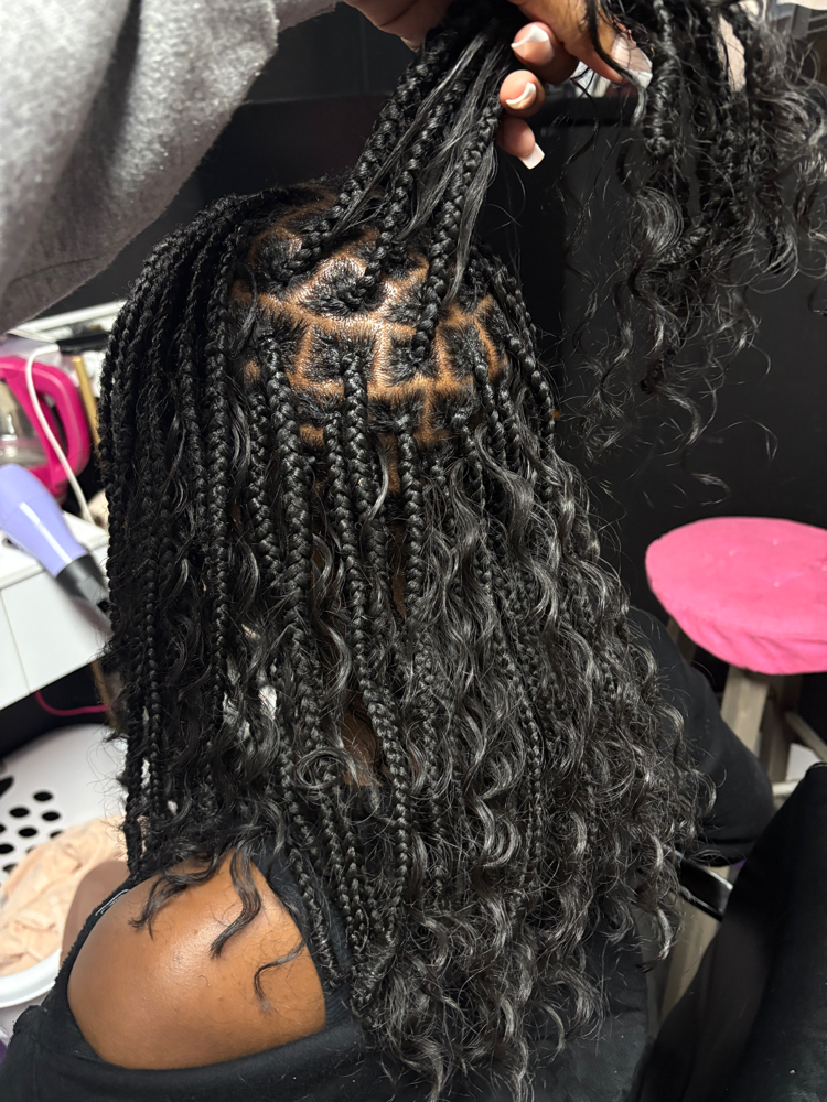 Boho Knotless Bob at Raven  Lewis in Montgomery, AL