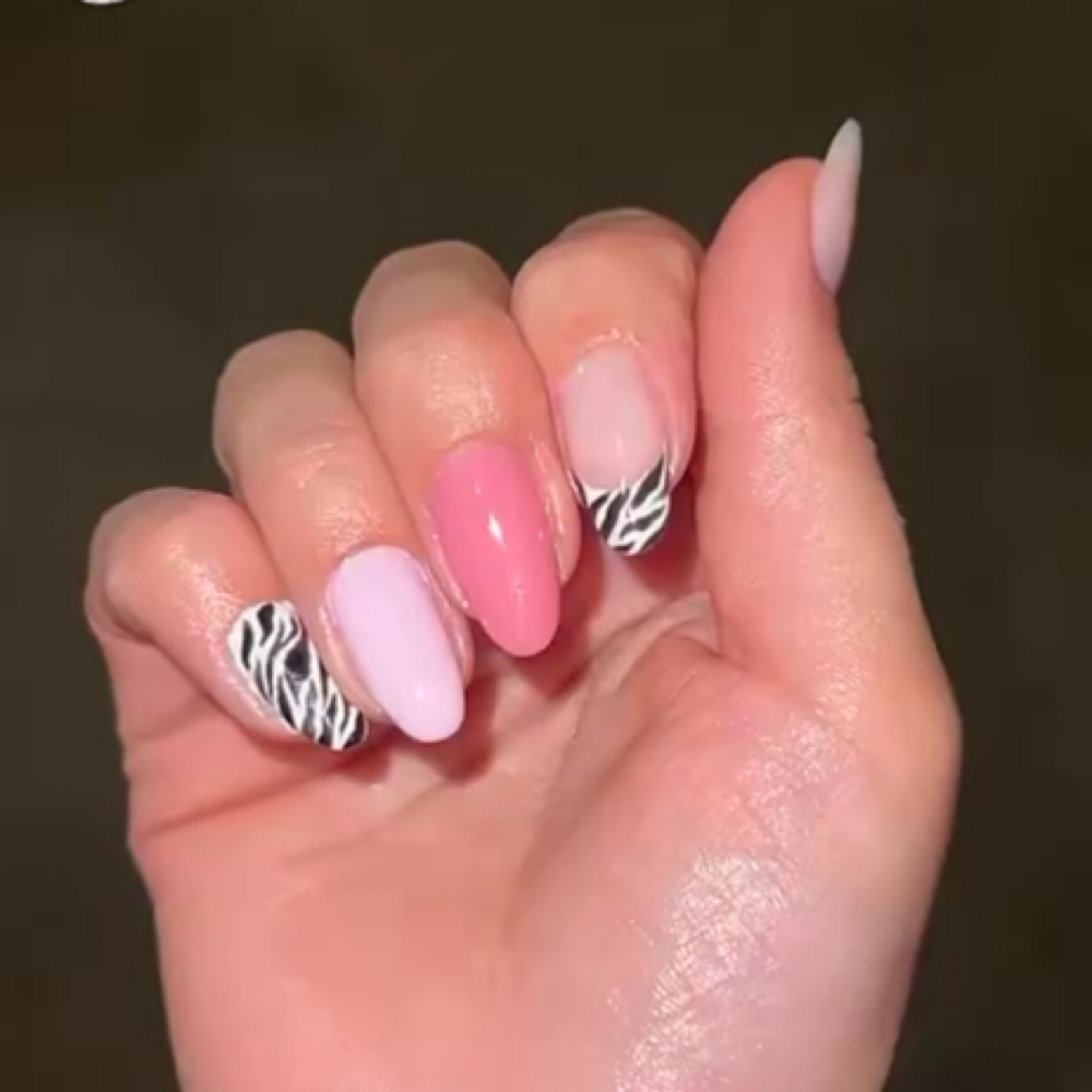 Simple Nail Art w Trisha at Wildflower Salon & Studio in Tiffin, OH