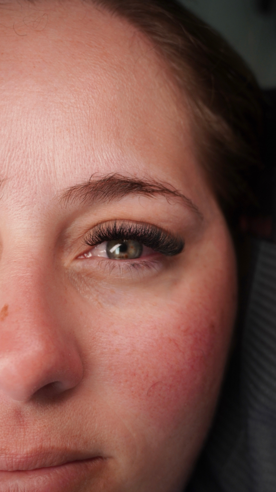 Lash Extensions (volume Plus)