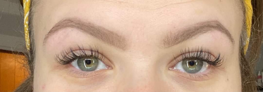 Eyebrow wax