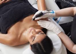 Neck And Decollate HydraFacial