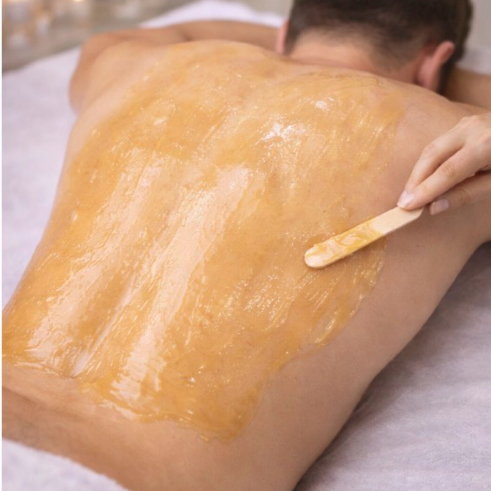 Men’s Full Back at Belle La Vie Beauty Bar & Boutique in Santa Fe, NM