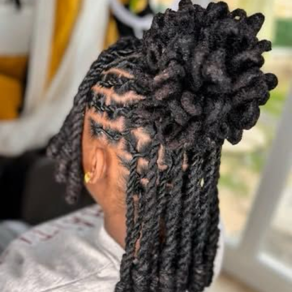 Loc Retwist & Style at A Royal Encounter in Jackson, MS