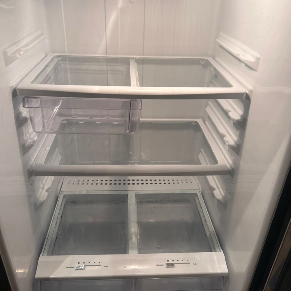 Refrigerator Clean Out at AR’S Luxurie Cleaning LLC